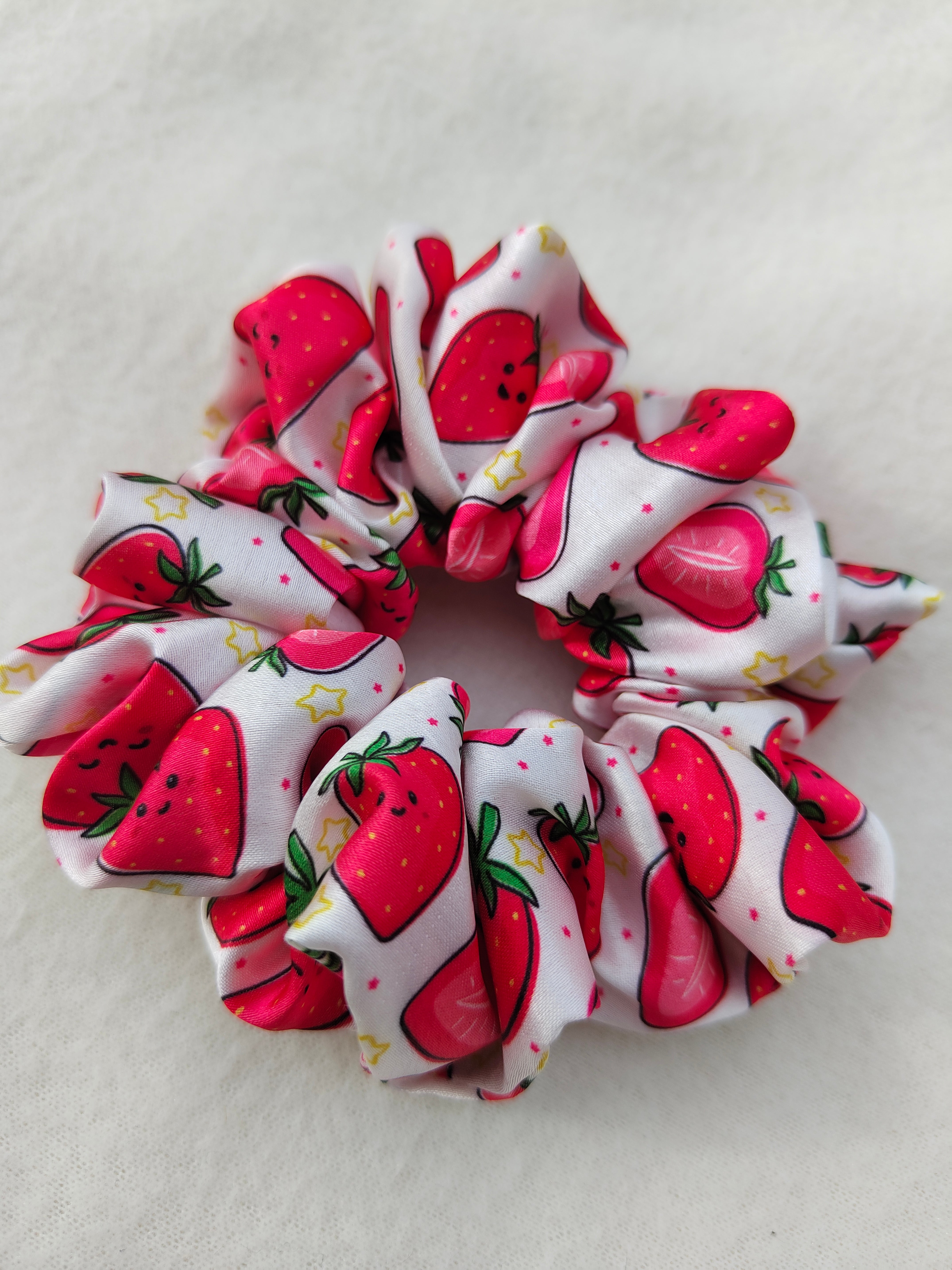 ■The tis■ CHERRY BLOSSOM SHEER SCRUNCH シュシュ Cherry Blossom Ruched Satin Scrunchies 5pc Set – KITSCH